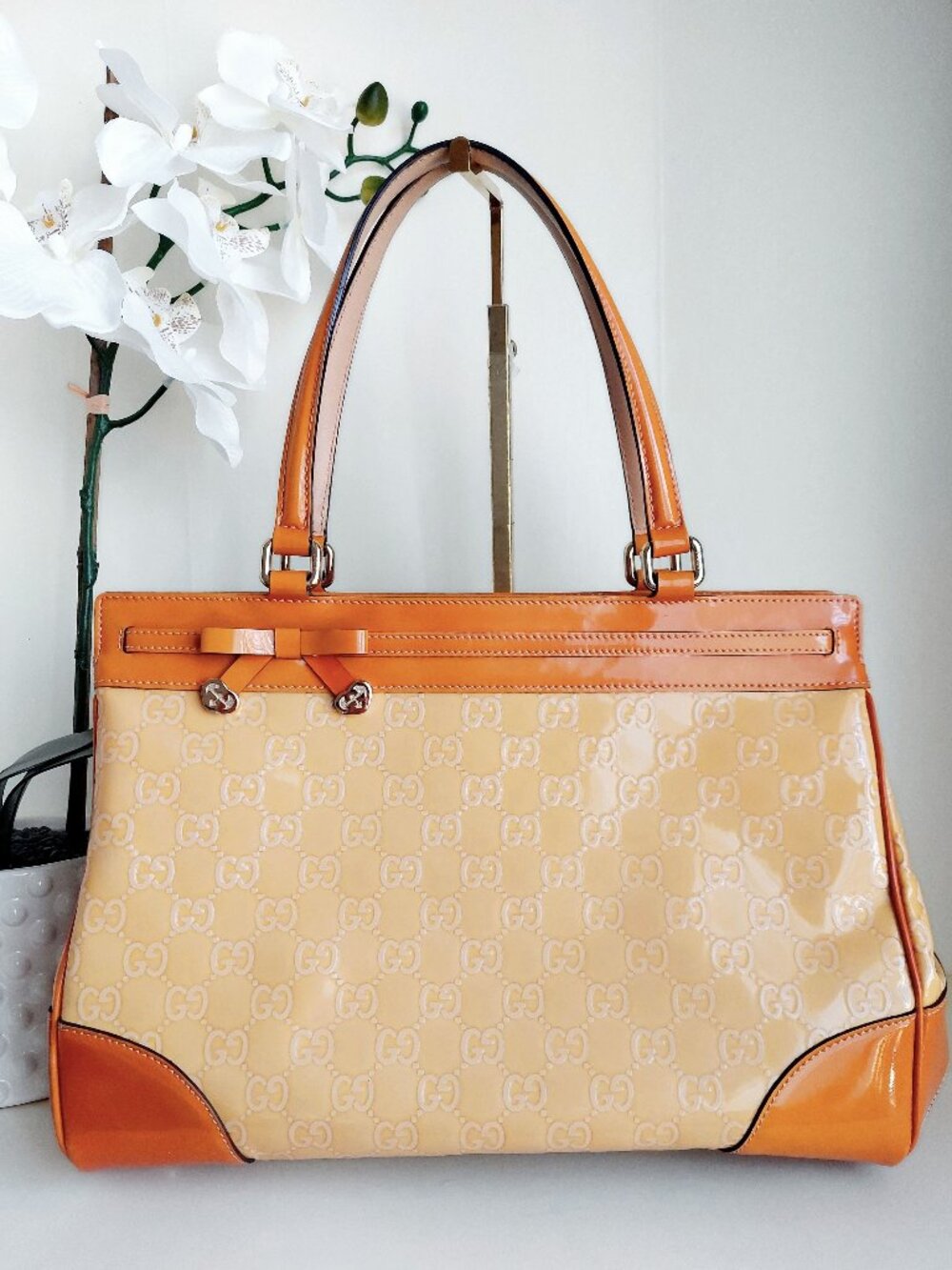 GUCCI Yellow Mayfair GG Monogram Patent Leather Bag